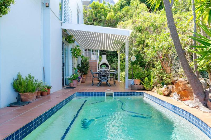 3 Bedroom Property for Sale in Camps Bay Western Cape